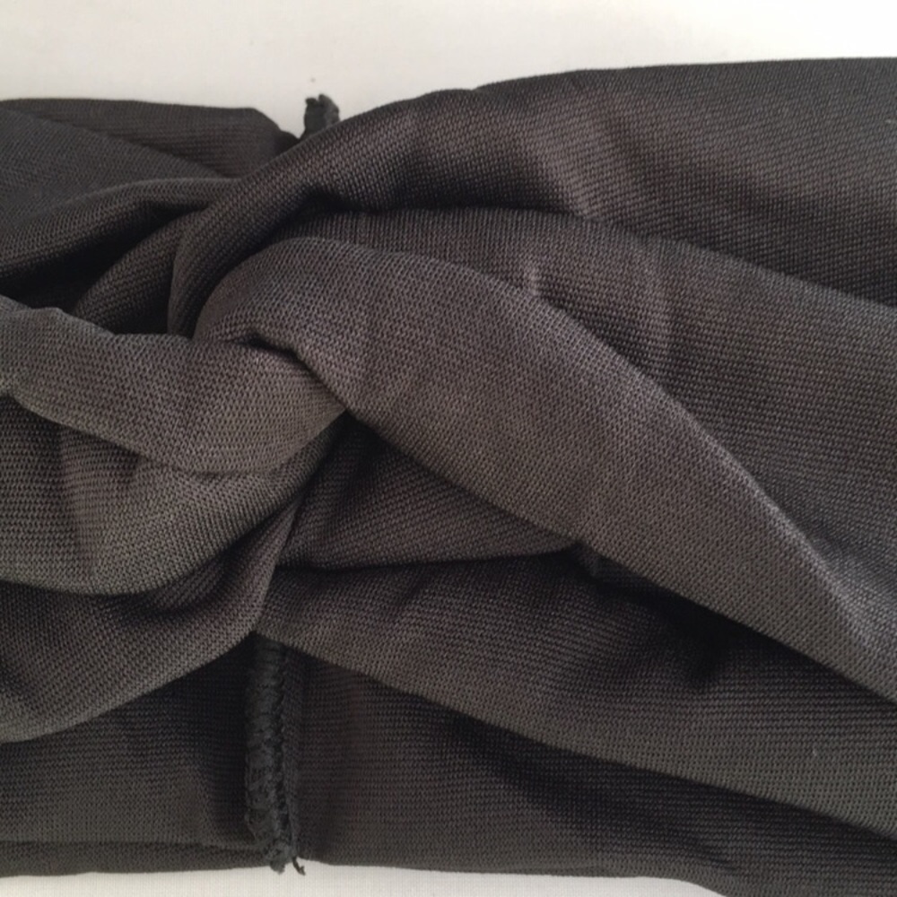 New! 2 Twist Headbands - Picture 7 of 9
